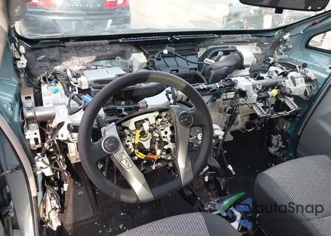 2017 Toyota Prius V Two из США, поврежденный, VIN JTDZN3EU5HJ065566